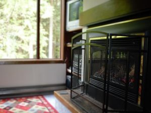 rent cabins with fireplace near mt baker
